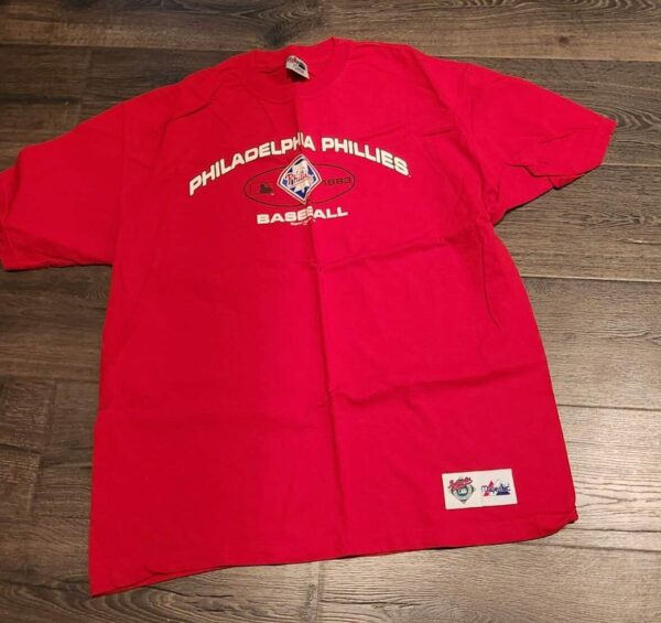 Philadelphia Philles T-Shirt by Majestic