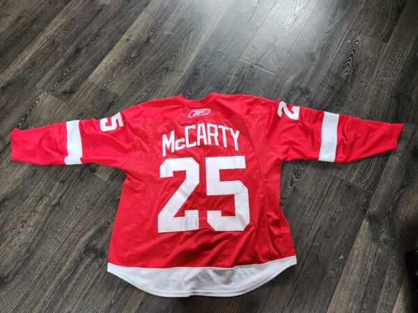 Detroit Red Wings Darren McCarty #25 red 2007-08 2nd set