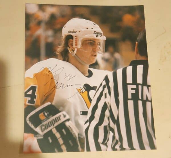 Rob Brown Pittsburgh Penguins Signed/Autographed 8x10 Photo LOA