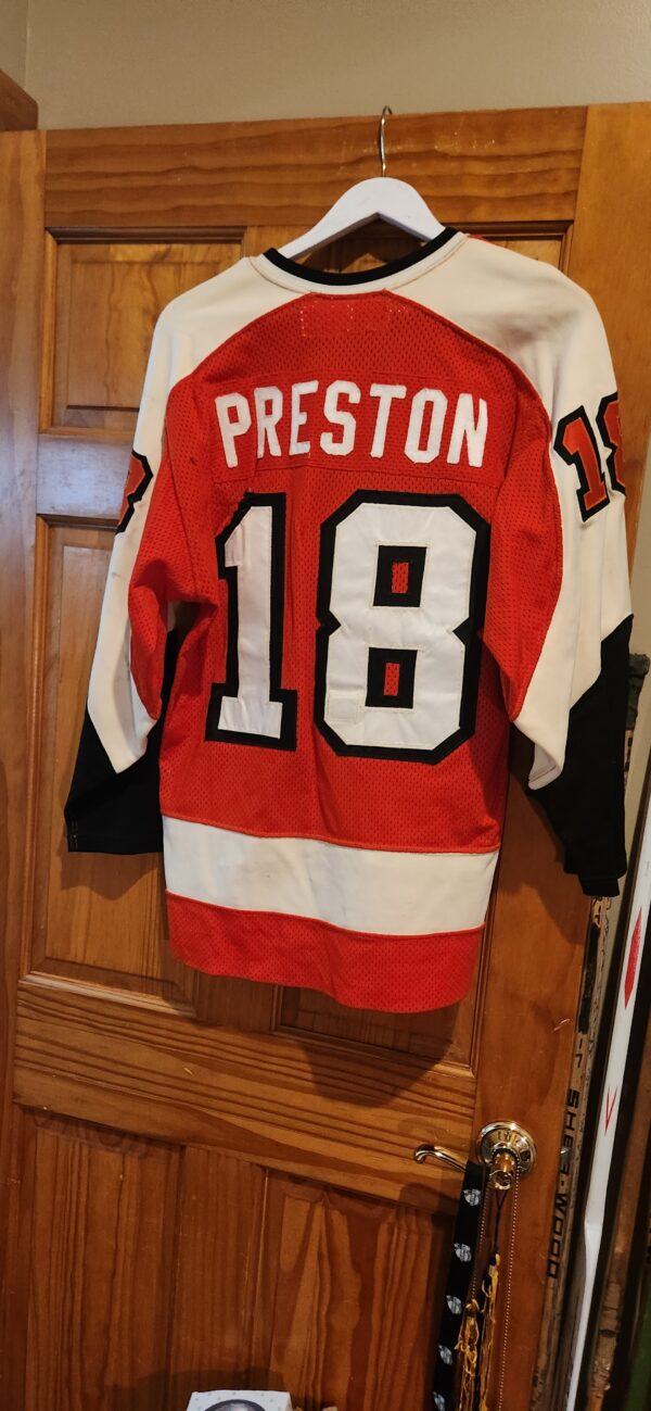 Philadelphia Flyers Yves Preston #18 Orange Goodmans mesh size M