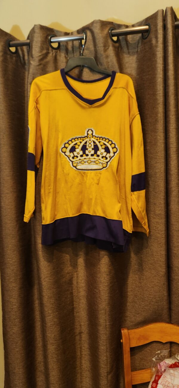 Los Angeles Kings Butch Goring NNOB #19 Gold Goodmans Doreen knit