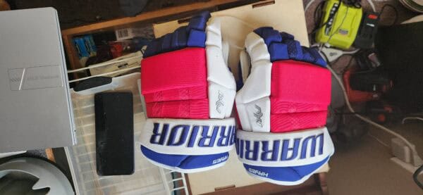 New York Rangers Kevin Hayes Gloves
