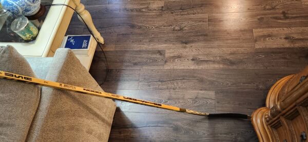 Philadelphia Flyers Rod Brind'Amour Vic game used stick $175