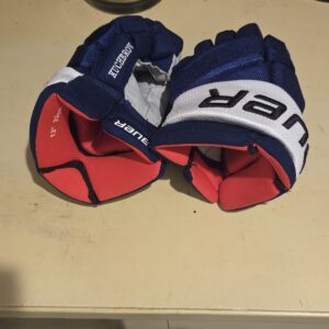 TAMPA BAY LIGHTNING Nikita Kucherov #91 Bauer Gloves, number in cuff, name of gloves, size 13/3 $500