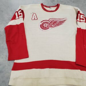 Detroit Red Wings NNOB Billy Dea / Dan Poile #15 "A" diamonds on numbers , One yr style, WOOL, Lippmans Sporting Goods $12500