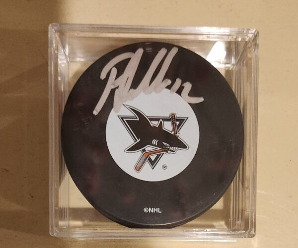 Patrick Marleau Autographed Puck